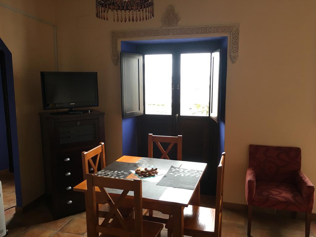 Apartamentos Victoria Bujalance Kültér fotó