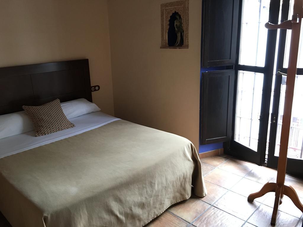 Apartamentos Victoria Bujalance Kültér fotó