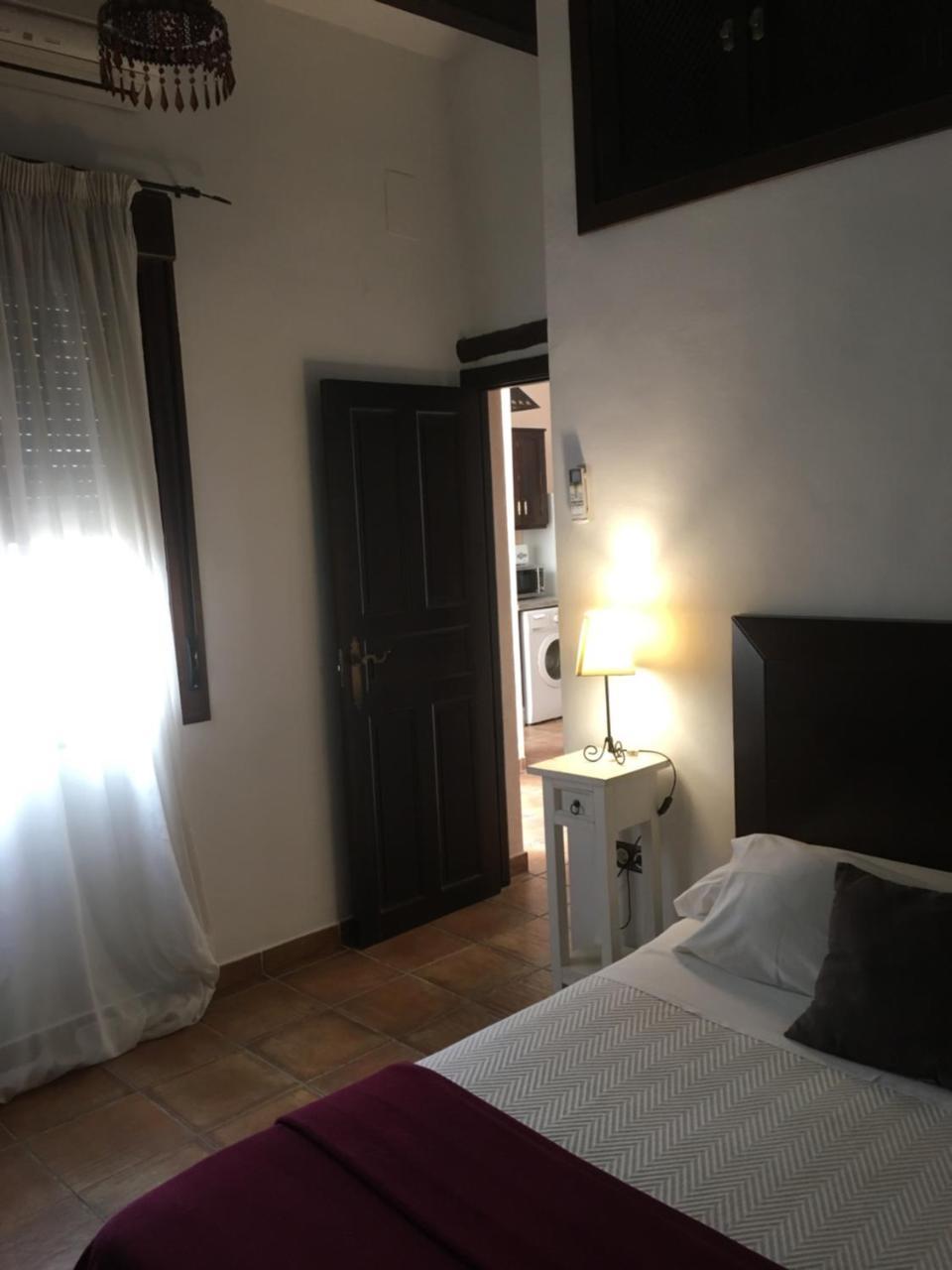Apartamentos Victoria Bujalance Kültér fotó