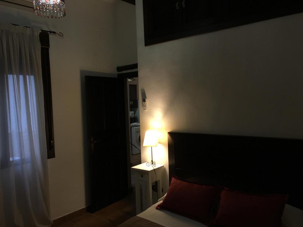 Apartamentos Victoria Bujalance Kültér fotó