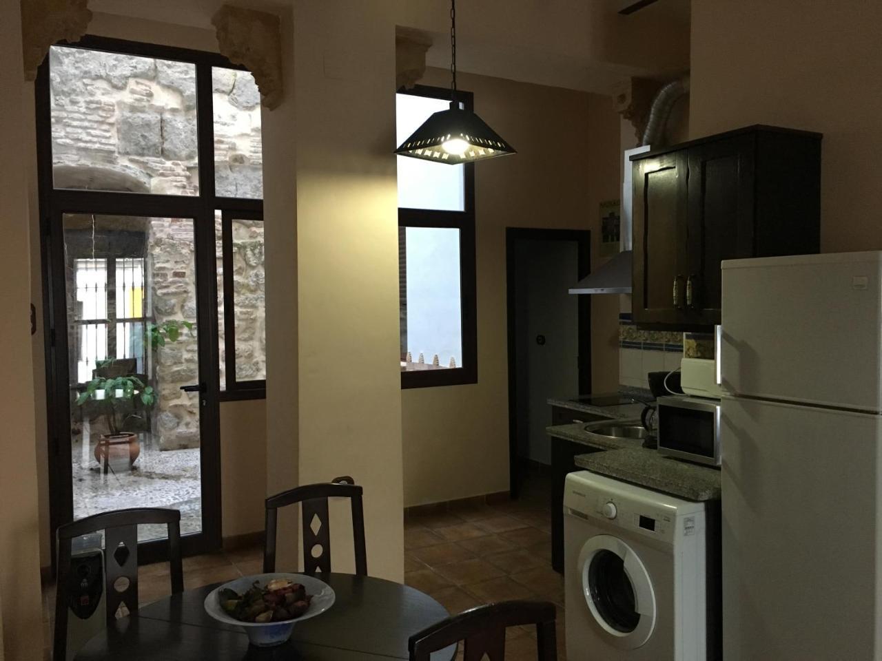Apartamentos Victoria Bujalance Kültér fotó