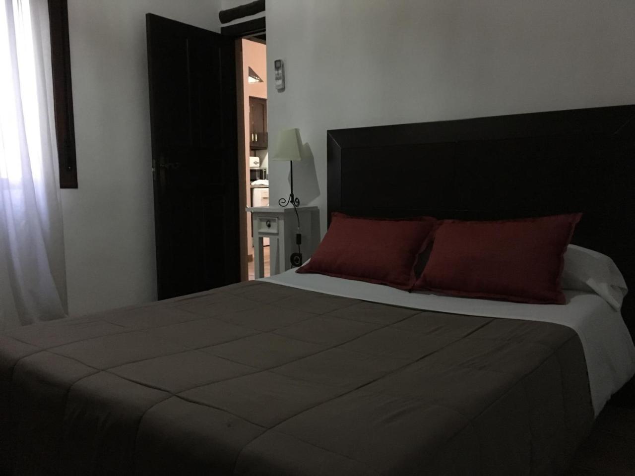 Apartamentos Victoria Bujalance Kültér fotó